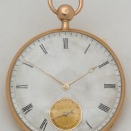 Gouden 4/4 slagwerkhorloge met geguiocheerde zilveren wijzerplaat. 'Foulon'