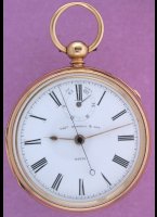 Zware 18K gouden zakhorloge/chronograaf met centrale secondewijzer en up/down (30 uur) aanwijzing. Zware 18K kast met eveneens gouden binnendeksel en Chester keur, gesigneerd:

'Tho. Russell & Son, makers to the Queen, Liverpool, No 65276'.

Chester keur 'U' en makerstempel 'J.D' of 'J.O'. Emaille gave wijzerplaat met up/down wijzer. Centrale seconde met stopfunctie. Uurwerk met engelse ankergang. Diameter 57 mm. In goed werkende conditie.