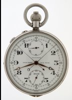 Ulysse Nardin chronometre rattrapante (split-second) 'deck watch' in origineel kistje. Serienummer 127442. Emaille wijzerplaat met de tekst: 'Ulysse Nardin Locle Suisse, Chronomètre, 127442'. In perfecte conditie.
